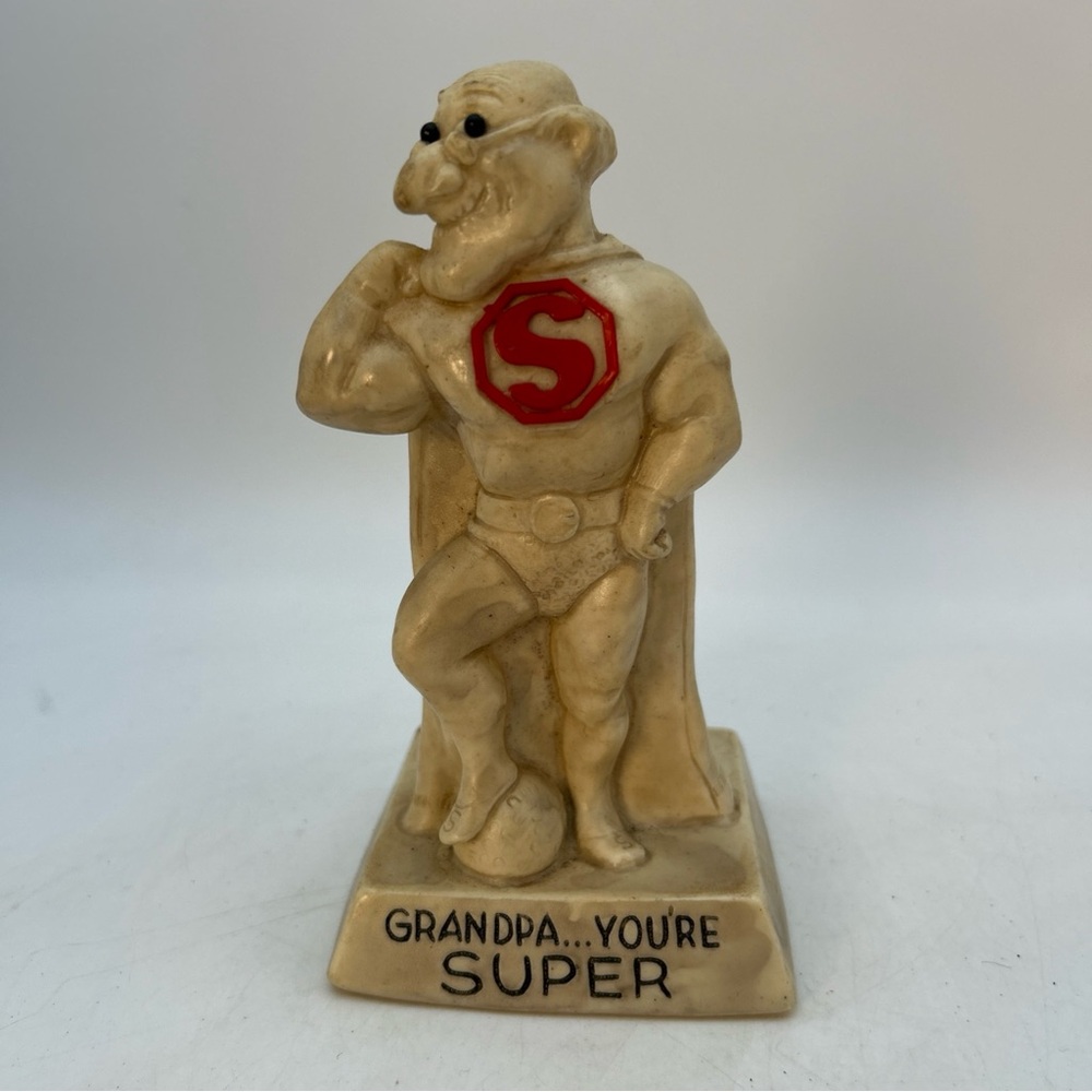 "Grandpa You're SUPER " Vtg Superma W & R Berries Figurine, 6-1/2"h / USA - 1971